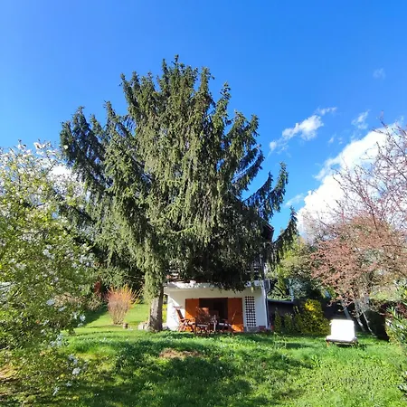 Garden House Nyaraló *