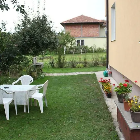 Villa Garden House Pazaric